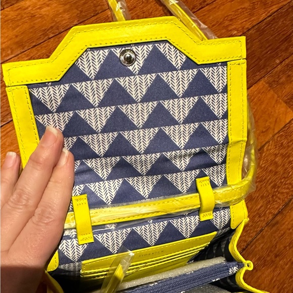 Sidekick - yellow, new purse - Picture 6 of 8